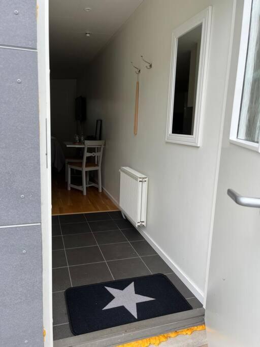 Modernt Boende Med God Tillgaenglighet. Alingsas Exterior photo